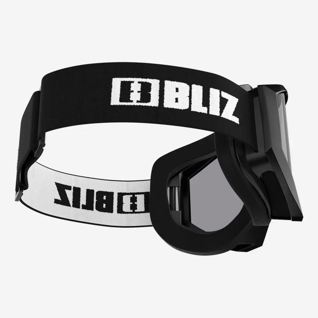 0ZG8006__03__P21__shad__bk.webp