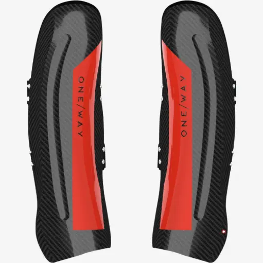 [OZ96424] CARBON SHIN GUARD WC PRO